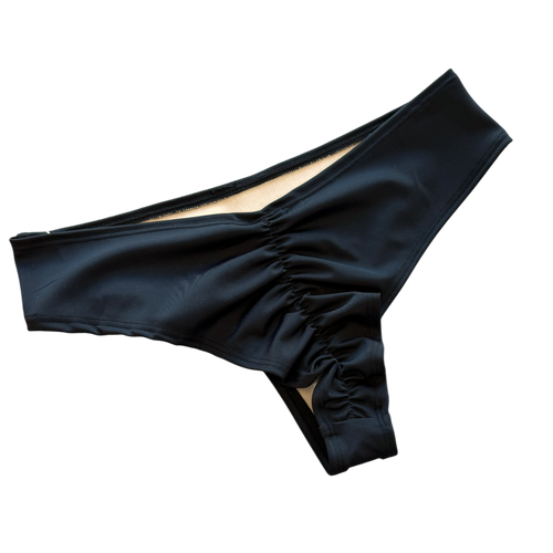 Black Emmy 2.0 Bottom